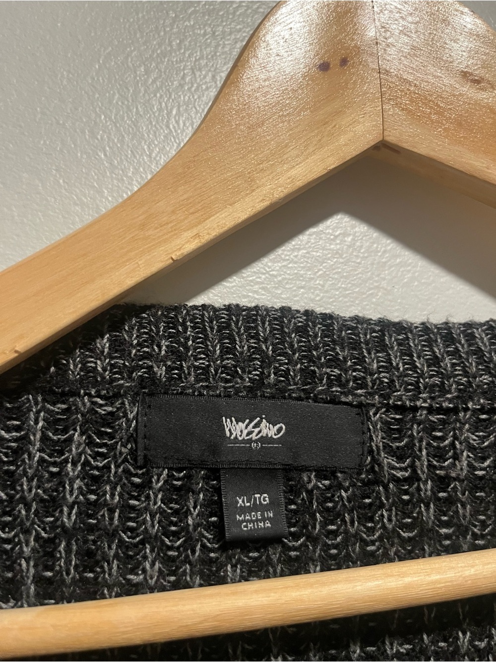 Mossimo/Target Oversized Gray Marled Knit Sweater - Picture 2 of 3
